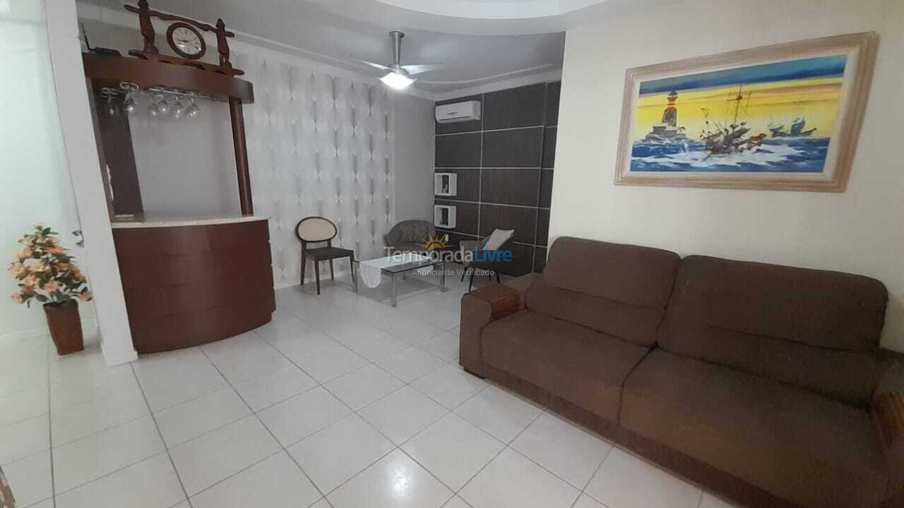 Apartamento para aluguel de temporada em Itapema (Meia Praia)