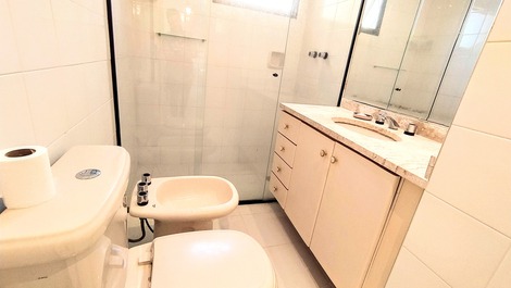 Cobertura a 50 metros praia da Riviera de São Lourenço