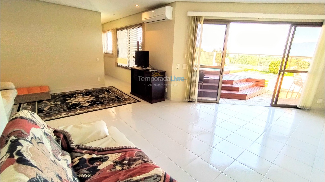 Apartamento para aluguel de temporada em Bertioga (Riviera de São Lourenço)