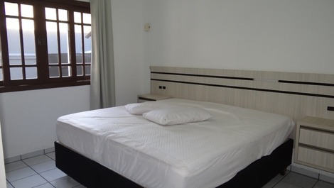 HOUSE IN MARISCAL BOMBINHAS