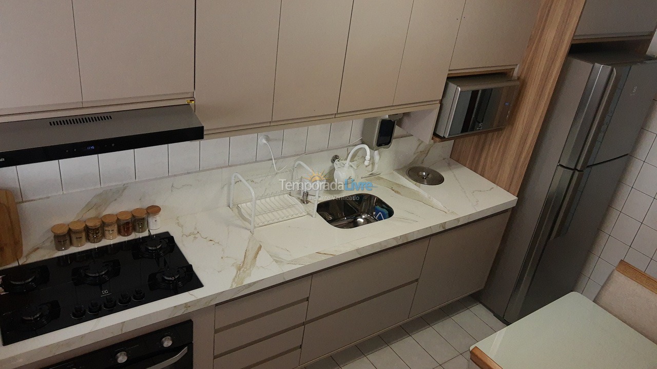 Apartamento para aluguel de temporada em Praia Grande (Guilhermina)