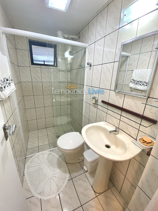 Apartamento para aluguel de temporada em Balneário Camboriú (Praia Central)