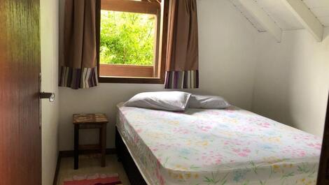 Linda casa para até 10 pessoas a 350m do mar na Praia da Ferrugem