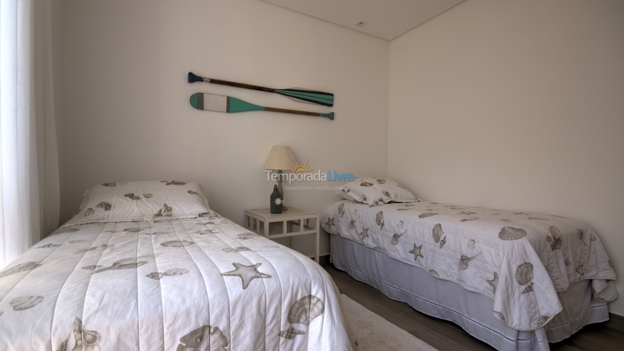 House for vacation rental in São Sebastião (Praia da Baleia)