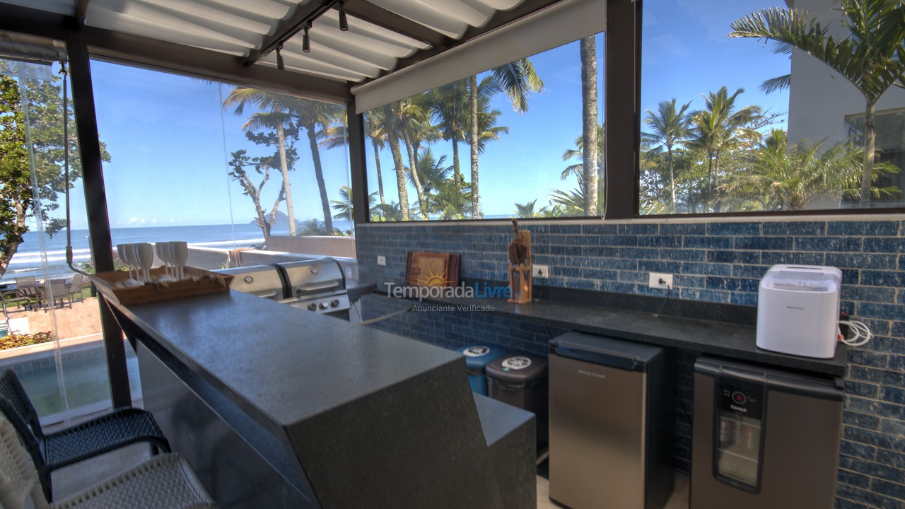 House for vacation rental in São Sebastião (Praia da Baleia)