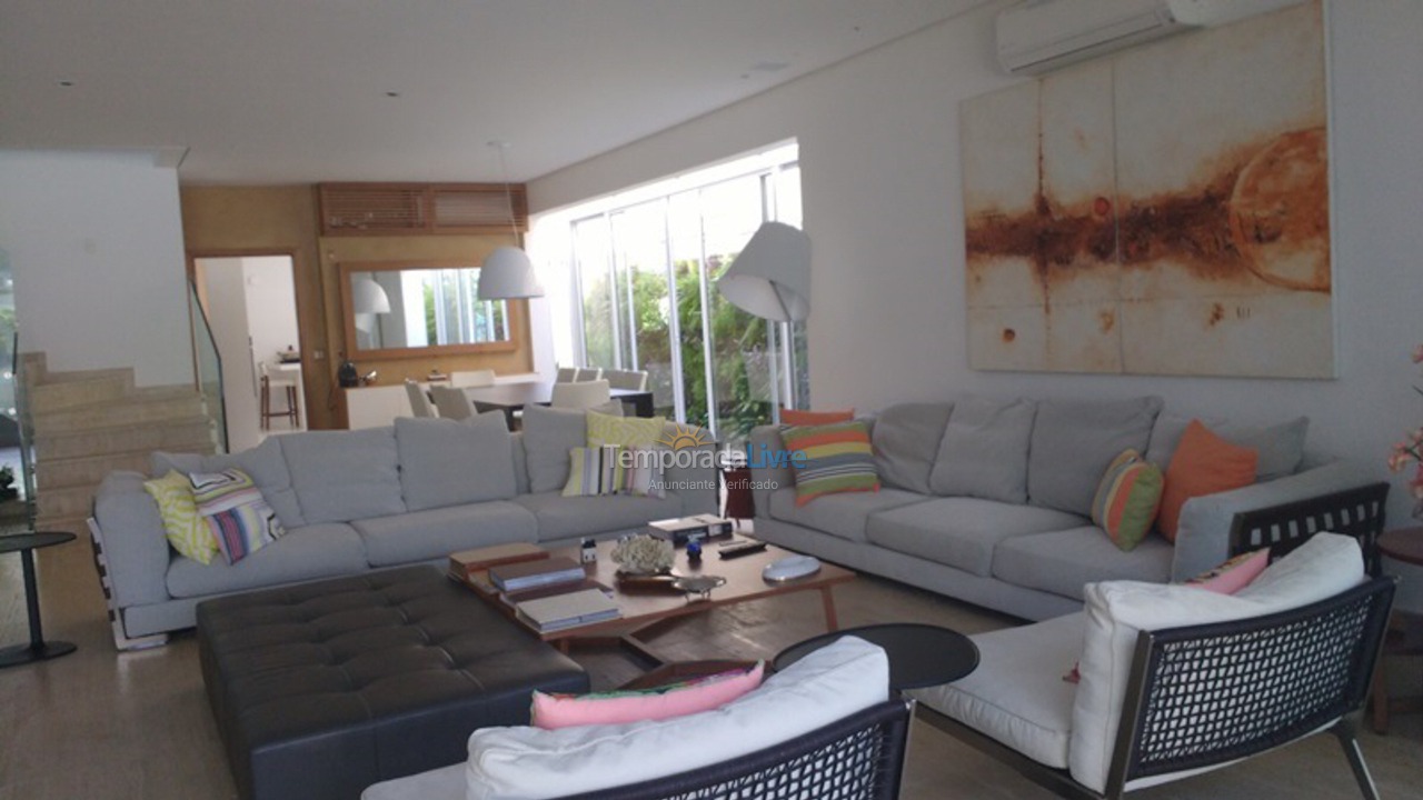 House for vacation rental in São Sebastião (Praia da Baleia)