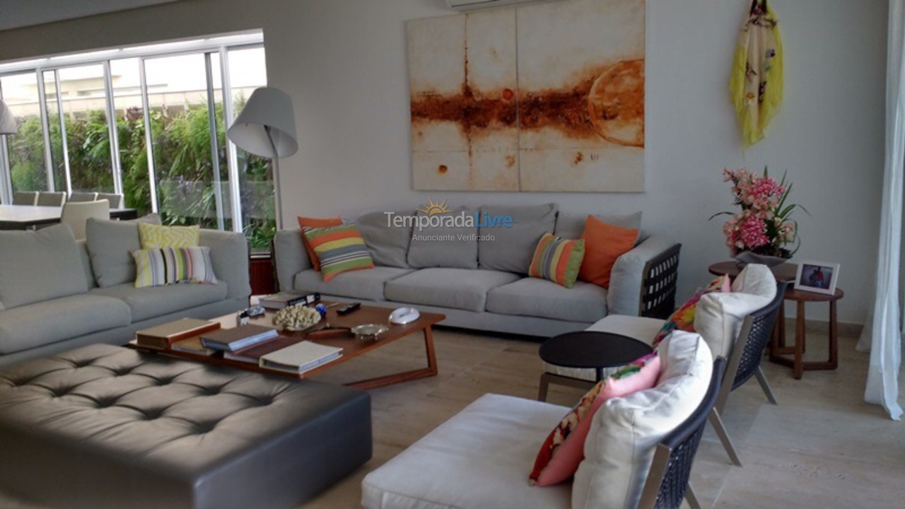 House for vacation rental in São Sebastião (Praia da Baleia)