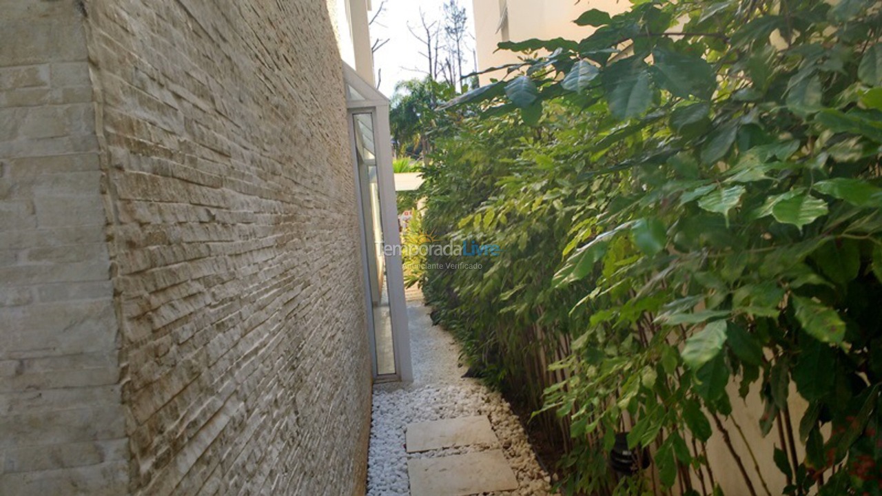 House for vacation rental in São Sebastião (Praia da Baleia)