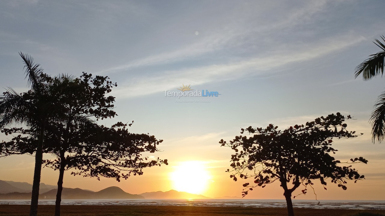 House for vacation rental in Caraguatatuba (Praia das Palmeiras)