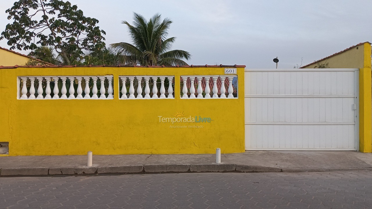 House for vacation rental in Caraguatatuba (Praia das Palmeiras)