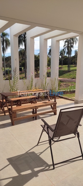 Casa para alquiler de vacaciones em Itaí (Riviera Santa Cristina)