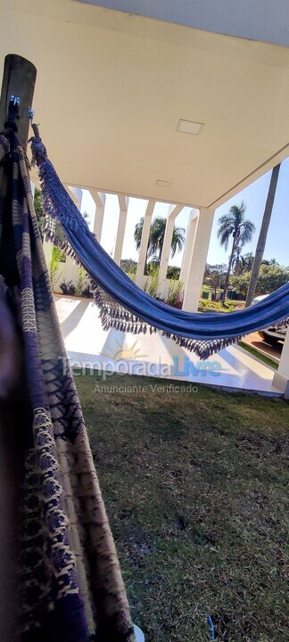 Casa para alquiler de vacaciones em Itaí (Riviera Santa Cristina)