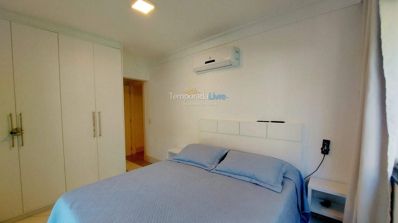 Apartment for vacation rental in Bombinhas (Praia de Bombinhas)