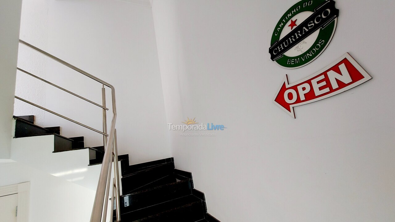 Apartment for vacation rental in Bombinhas (Praia de Bombinhas)