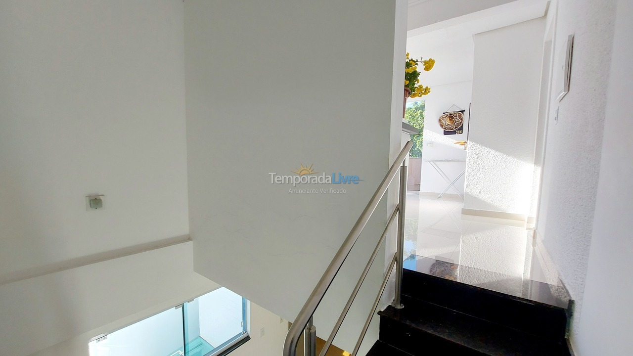 Apartment for vacation rental in Bombinhas (Praia de Bombinhas)