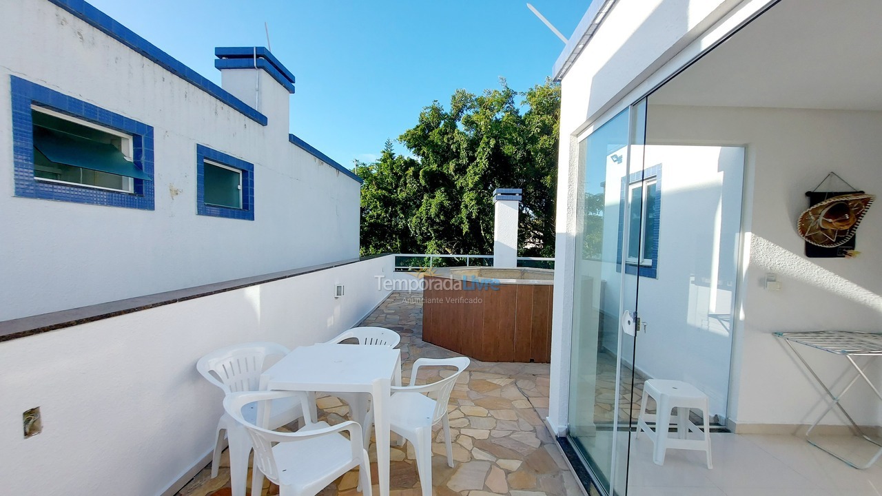 Apartment for vacation rental in Bombinhas (Praia de Bombinhas)