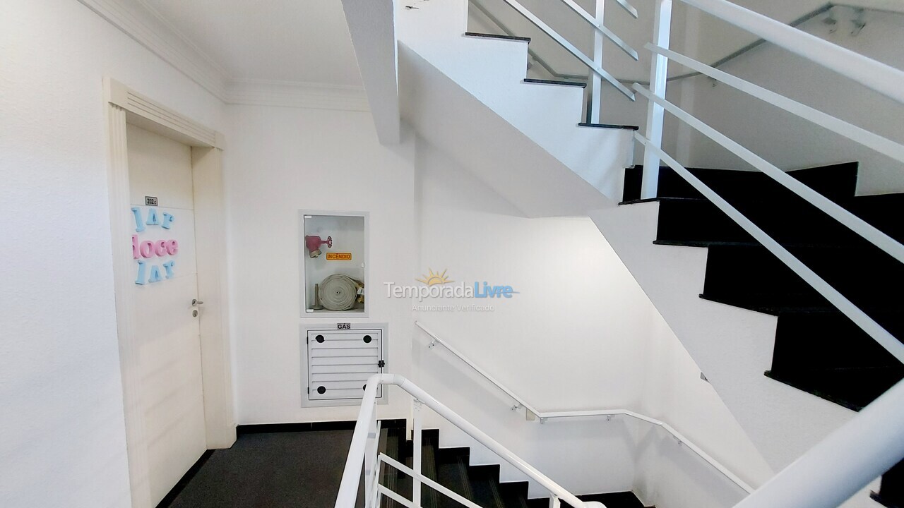 Apartment for vacation rental in Bombinhas (Praia de Bombinhas)