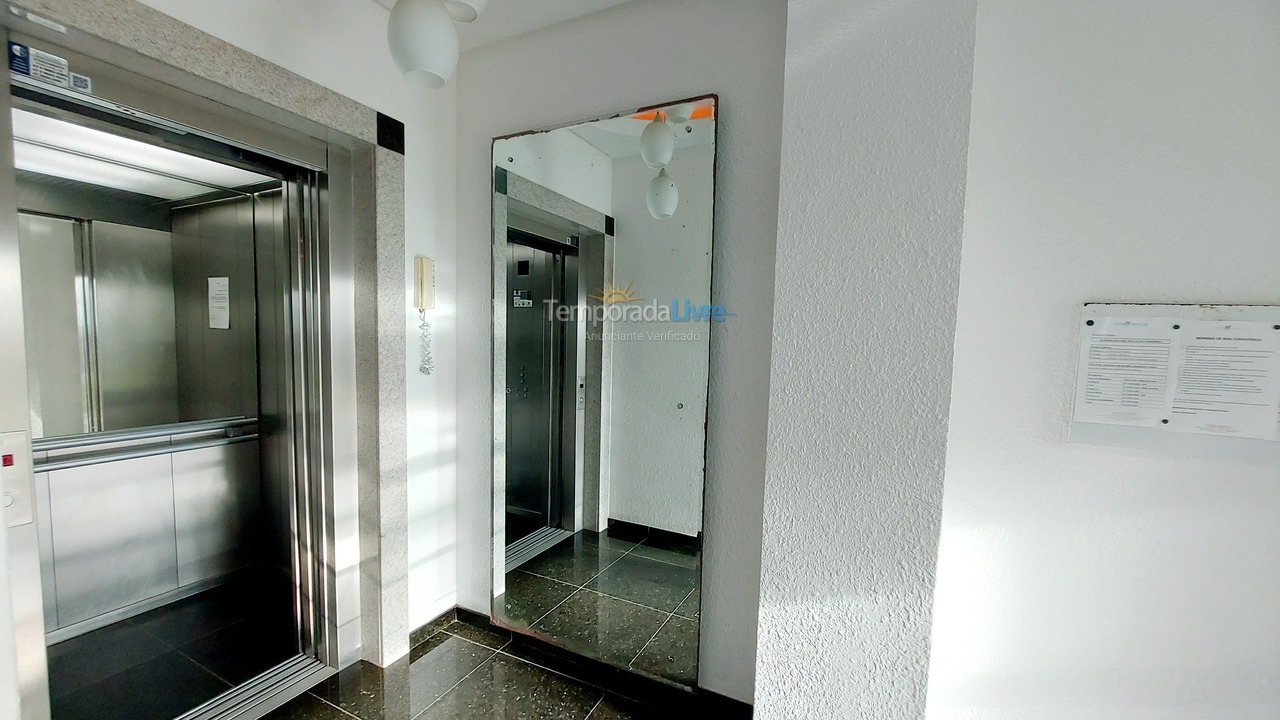 Apartment for vacation rental in Bombinhas (Praia de Bombinhas)