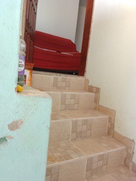 Casa de dois quartos há 12 minutos das melhores praias deCabo Frio.