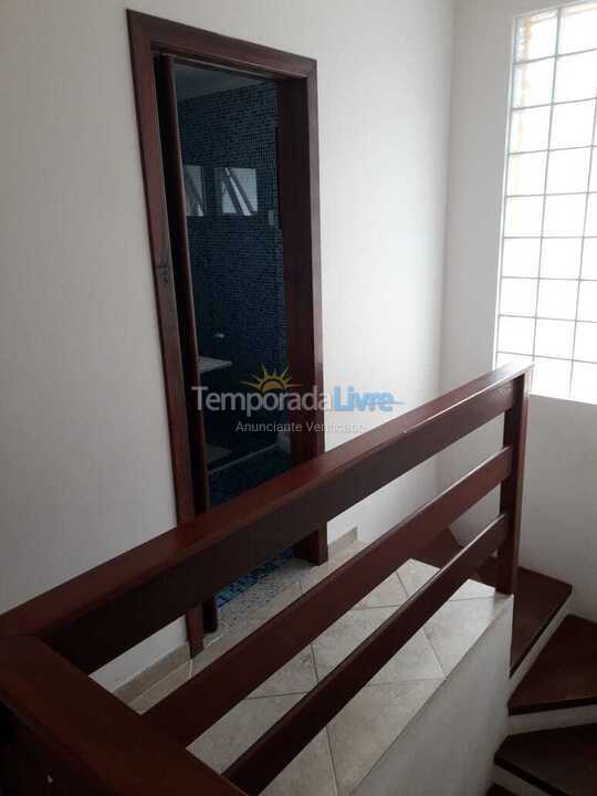 Casa para aluguel de temporada em Ubatuba (Praia Grande)