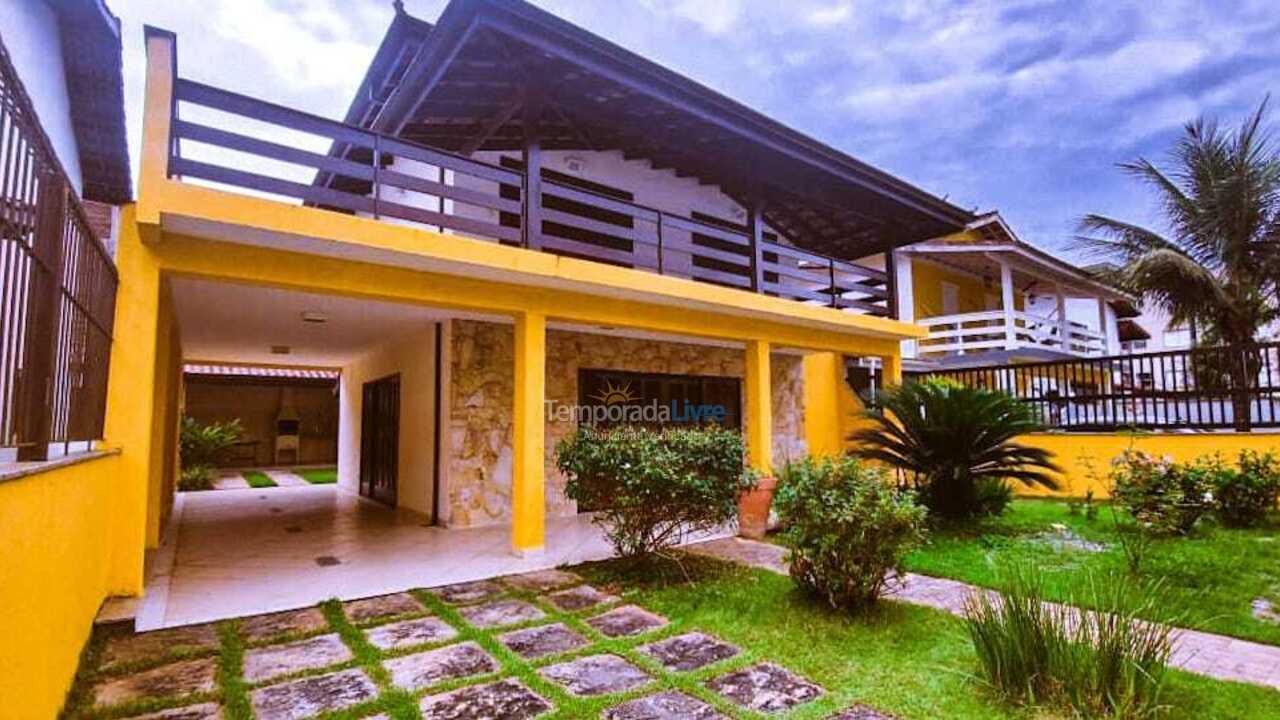 Casa para aluguel de temporada em Ubatuba (Praia Grande)