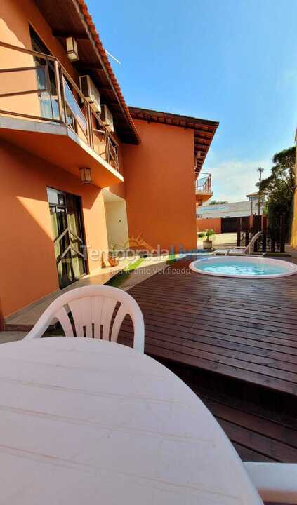 House for vacation rental in Palhoça (Guarda do Embaú)