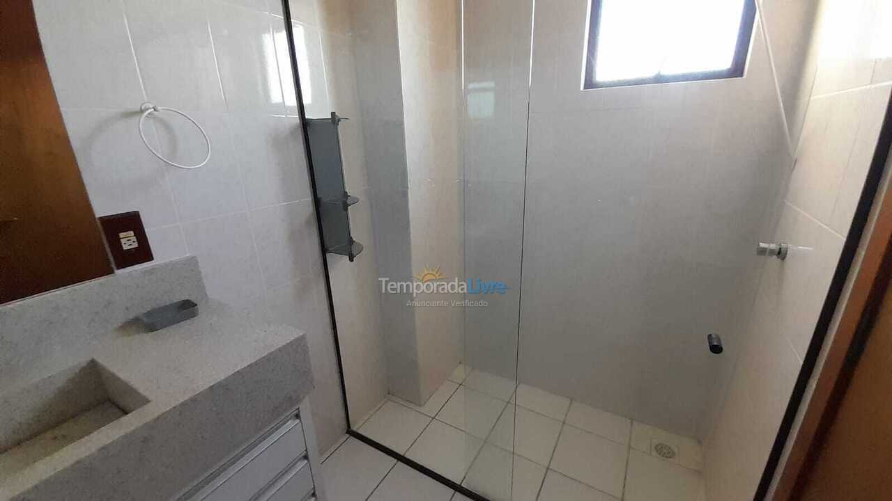 Apartamento para aluguel de temporada em Itapema (Meia Praia)