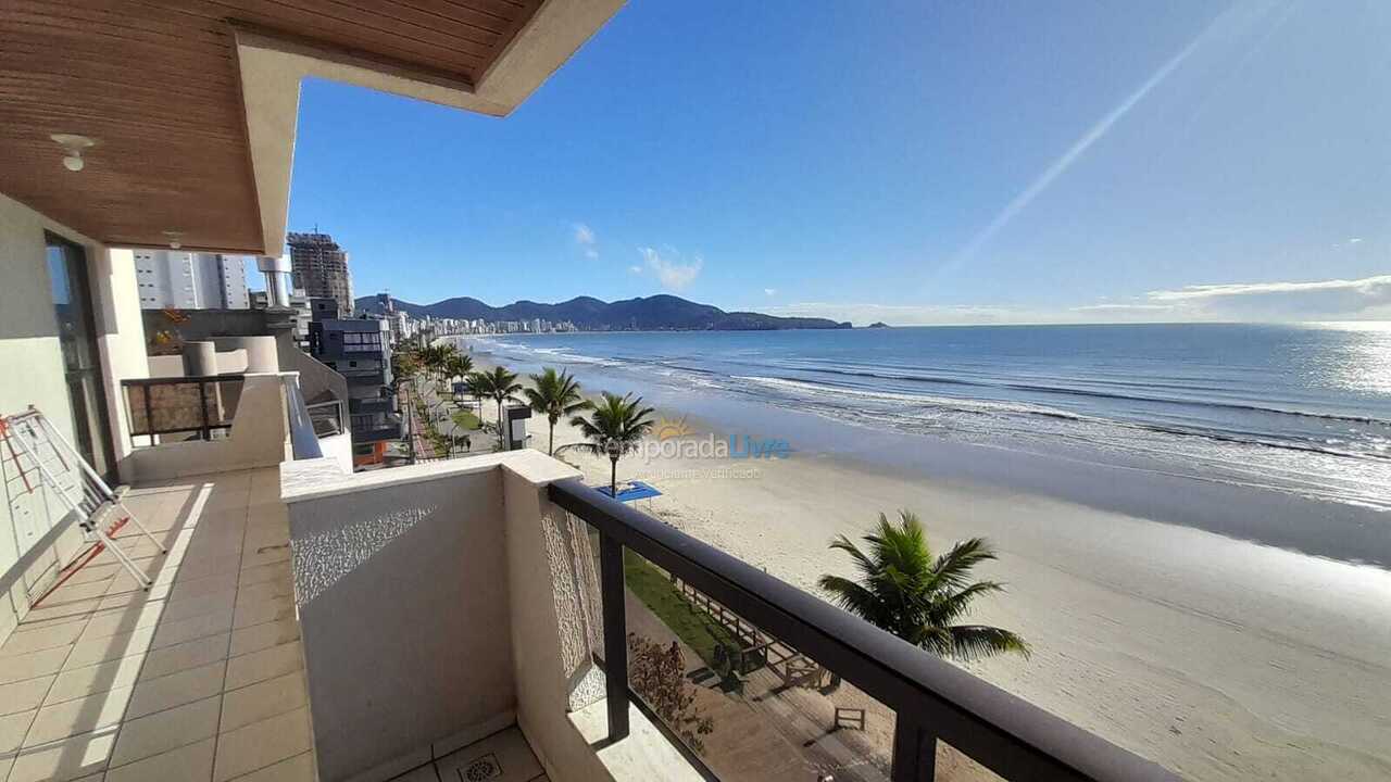 Apartamento para aluguel de temporada em Itapema (Meia Praia)