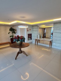 Apartamento Frente Mar, 3 Qtos sendo 1 suíte, C/2 GAR