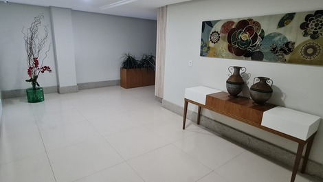 Apartamento Frente Mar, 3 Qtos sendo 1 suíte, C/2 GAR