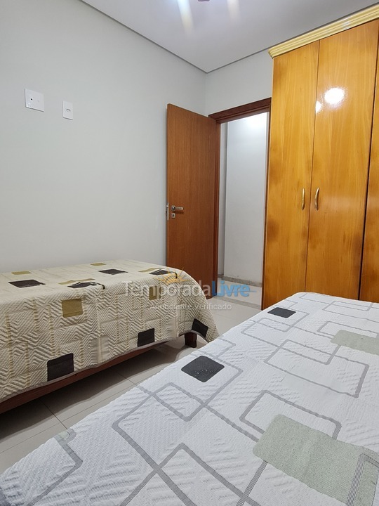 Apartamento para aluguel de temporada em Guarapari (Praia do Morro)