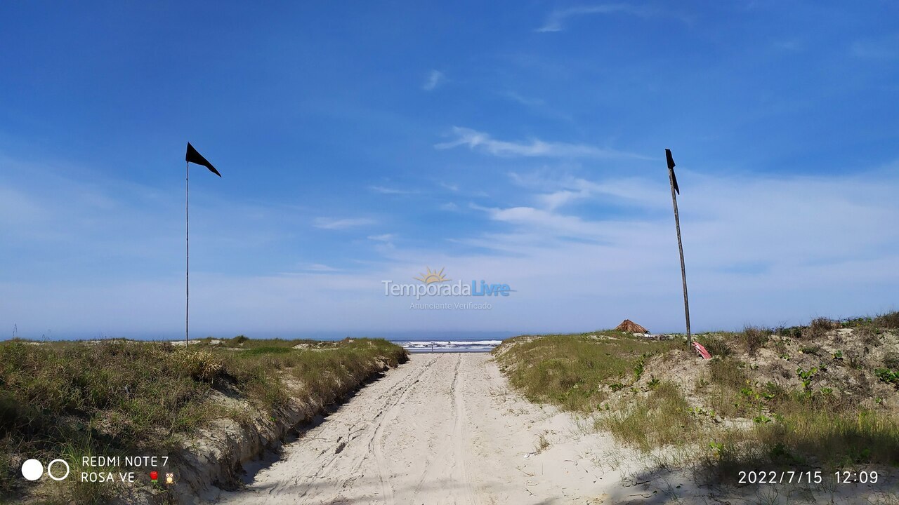 House for vacation rental in Ilha Comprida (Balneário Volpara)