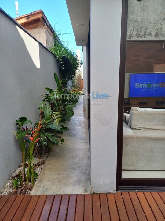 Casa para aluguel de temporada em Caraguatatuba (Poiares)