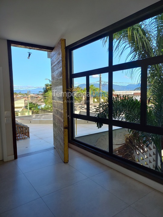 Casa para aluguel de temporada em Caraguatatuba (Poiares)