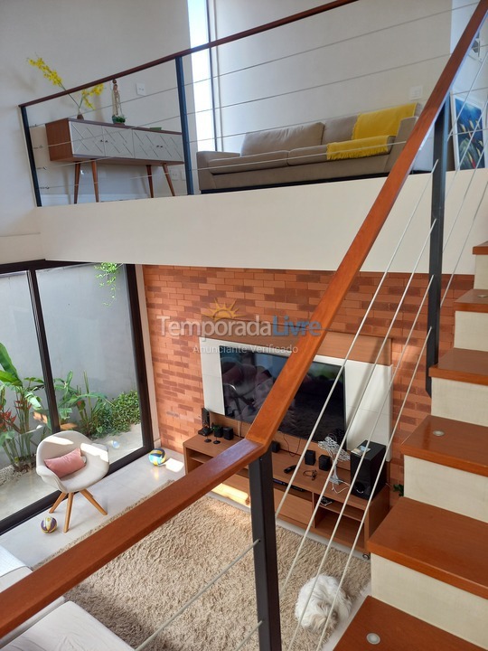 Casa para aluguel de temporada em Caraguatatuba (Poiares)