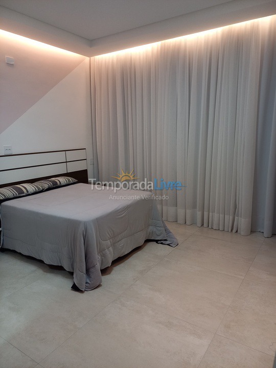 Casa para aluguel de temporada em Caraguatatuba (Poiares)