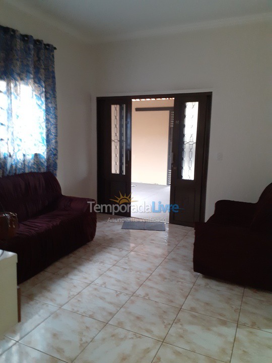 Casa para alquiler de vacaciones em Olímpia (Bairro Viva Olimpia)