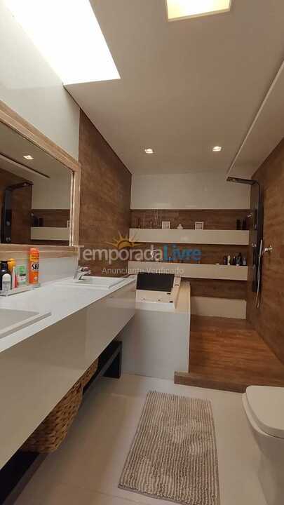 Casa para aluguel de temporada em São Sebastião (Maresias)