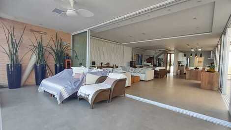 CASA ALTO PADRÃO NA PRAIA DE MARESIAS PARA REVEILLON