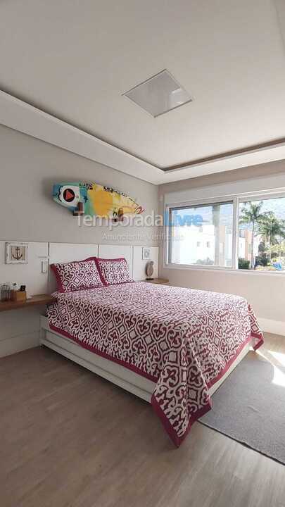 Casa para aluguel de temporada em São Sebastião (Maresias)