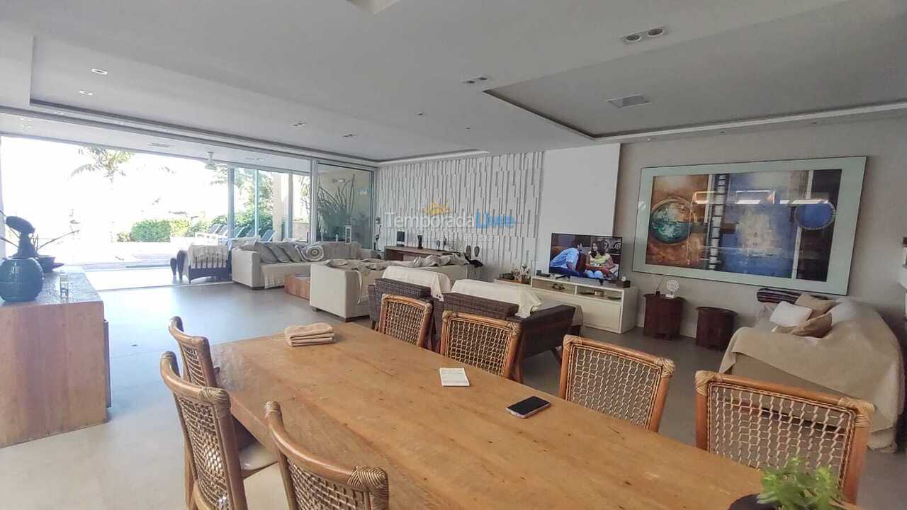 Casa para aluguel de temporada em São Sebastião (Maresias)