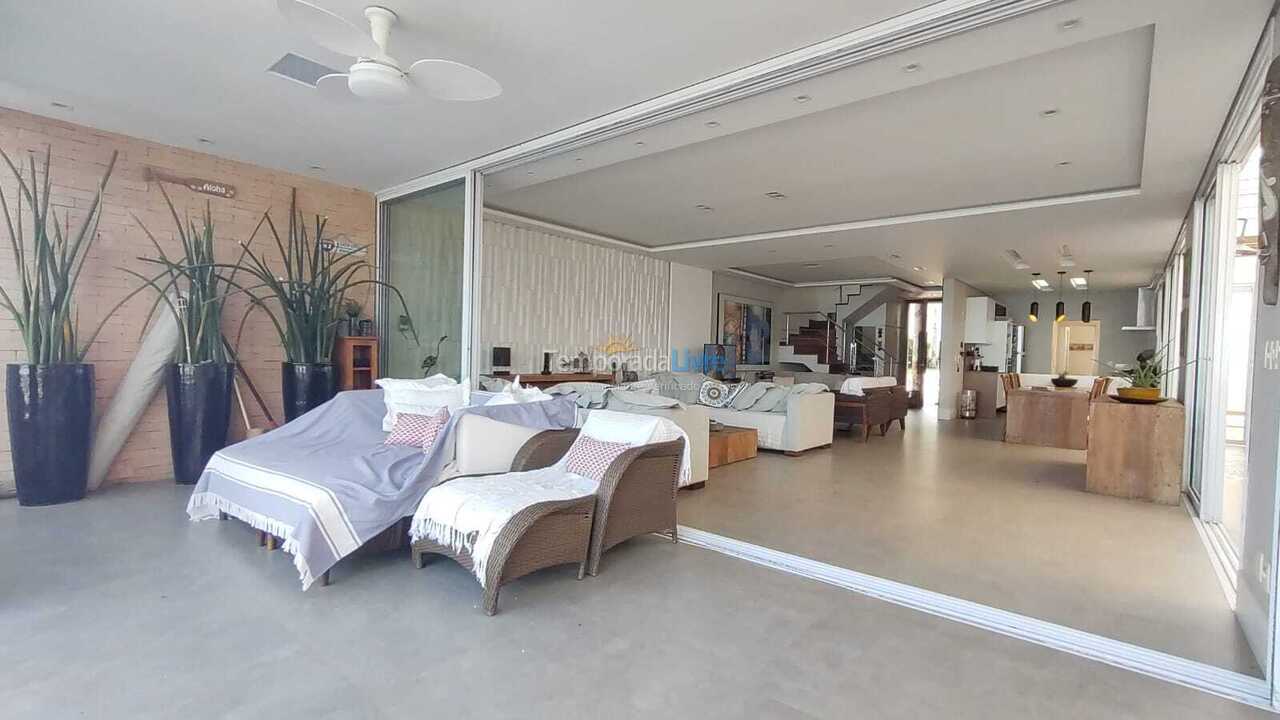 Casa para aluguel de temporada em São Sebastião (Maresias)