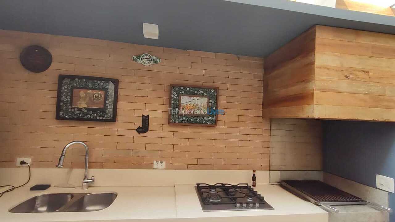 Casa para aluguel de temporada em São Sebastião (Maresias)