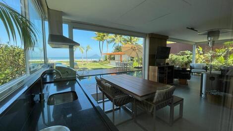 CASA COM 7 SUITES PE NA AREIA PRAIA DE JUQUEHY