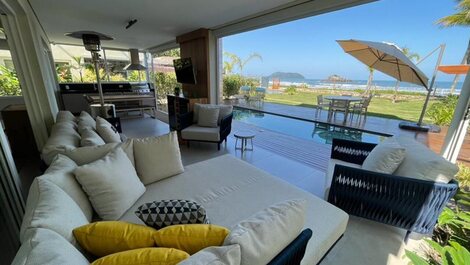 House facing the sea in juquehy