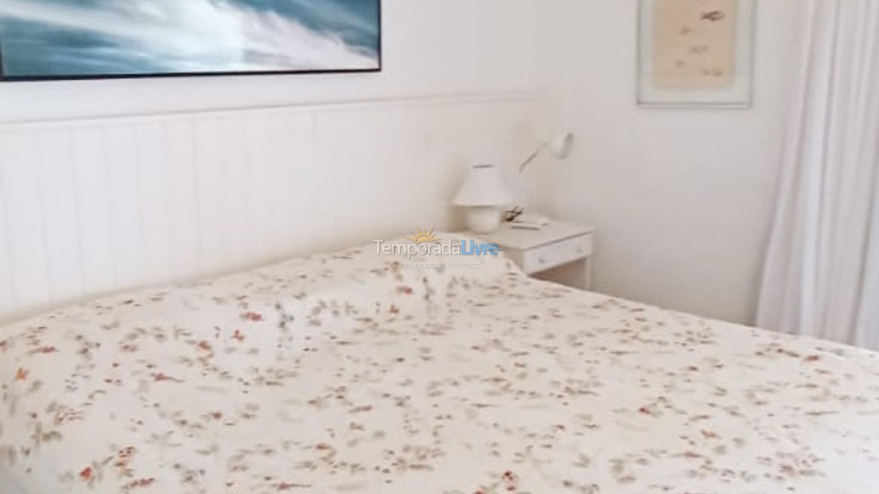 Casa para aluguel de temporada em São Sebastião (Camburi)