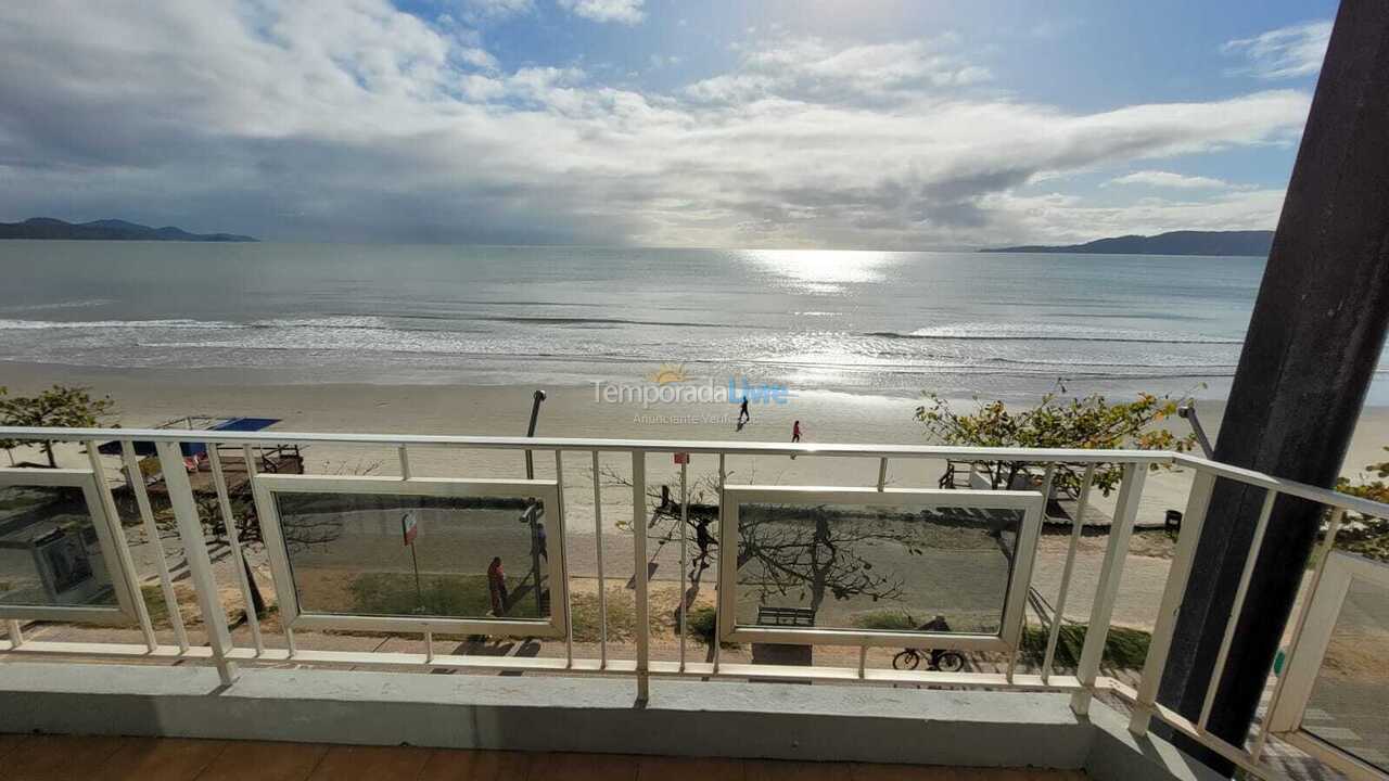 Apartamento para alquiler de vacaciones em Itapema (Meia Praia)