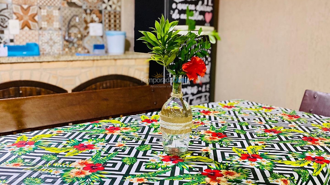 Casa para aluguel de temporada em Armação dos Búzios (Praia de Manguinhos)