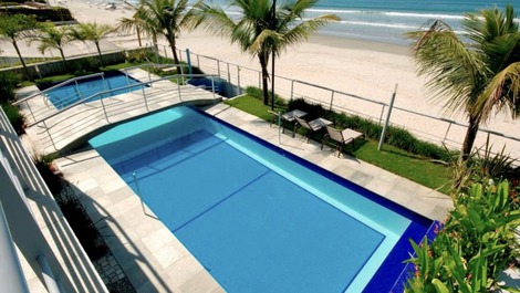 Piscina vista de cima