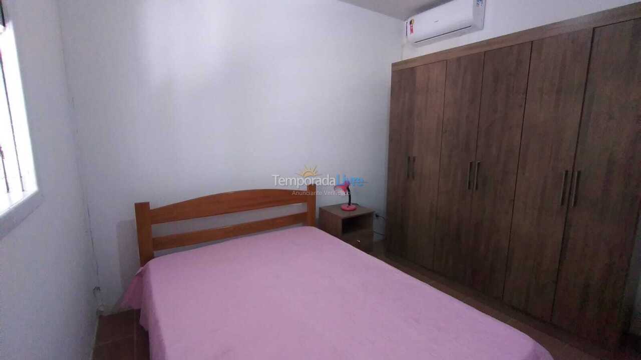 Casa para aluguel de temporada em Guaratuba (Nereidas)